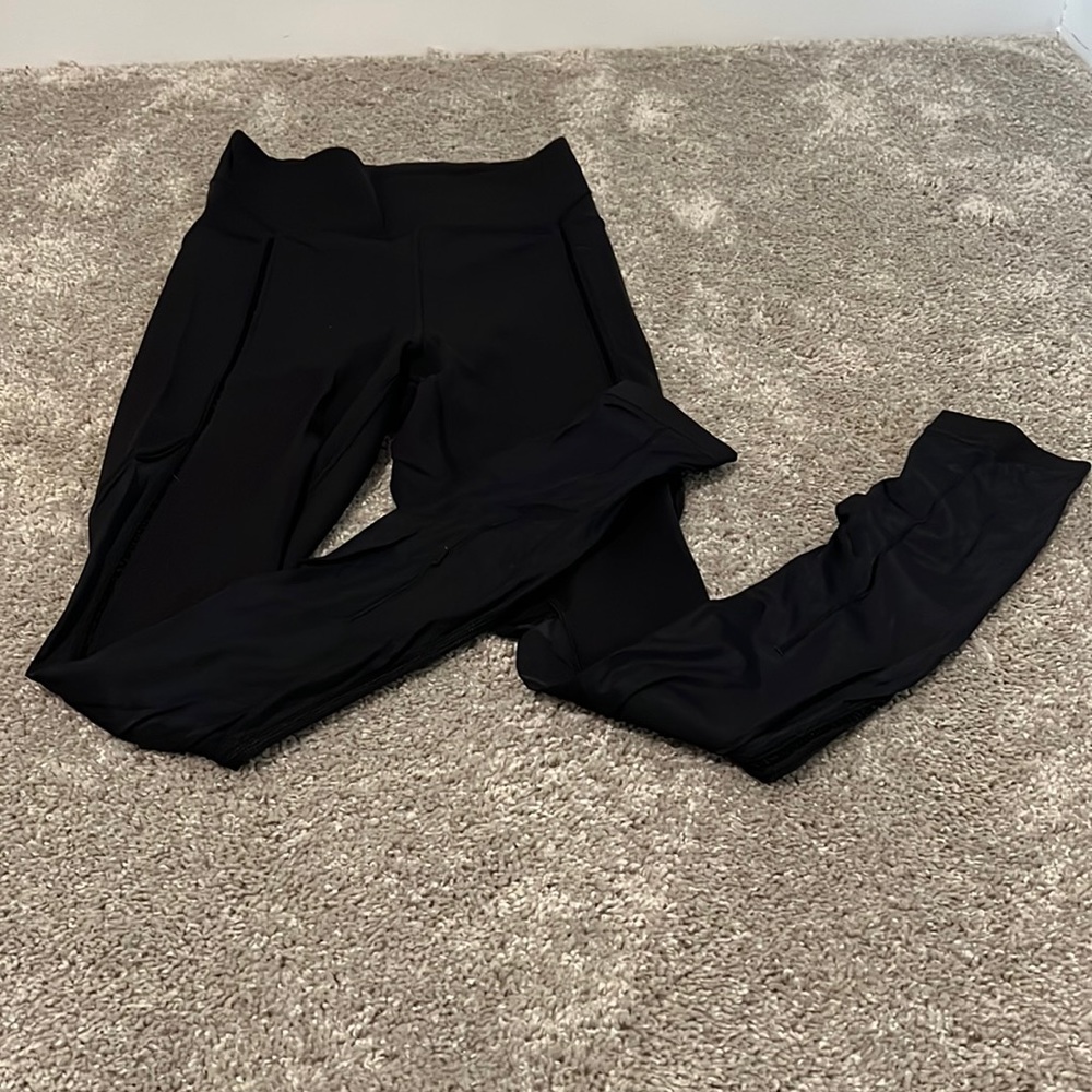 High rise fashion legging from lululemon.
